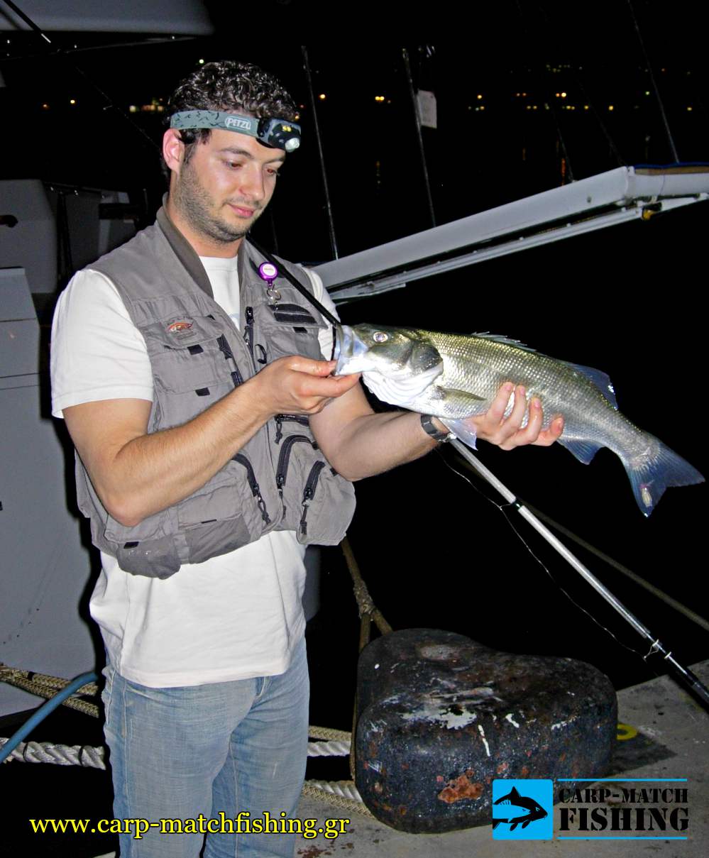 lavraki me zontani garida match eggleziko carpmatchfishing